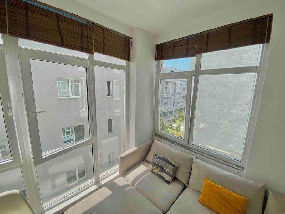 At “kompleksi Kika 2” Apartment